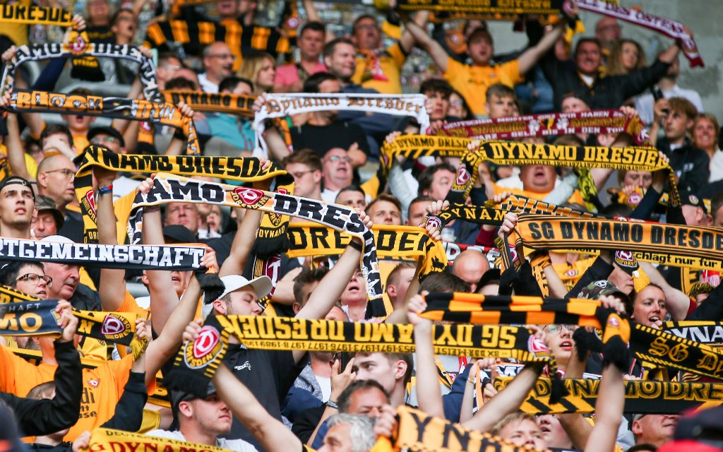 Erzgebirge Aue – Dynamo Dresden: Freitag, 23.8.24 um 19:00 Uhr
