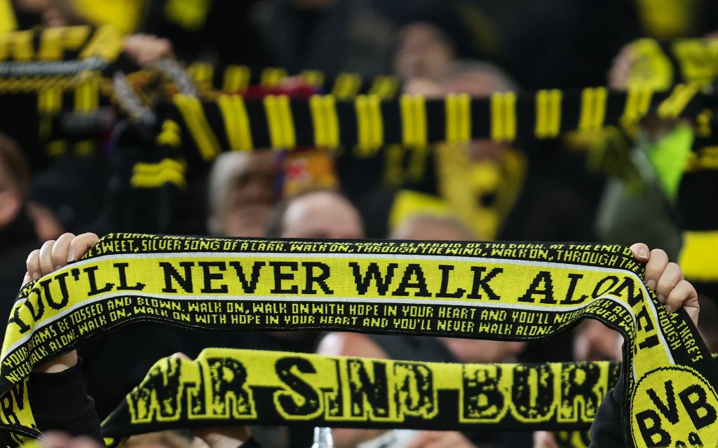 St. Pauli – Dortmund: Samstag, 18:30 Uhr