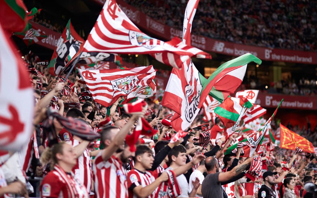 November 8, 2022, BILBAO, VIZCAYA, SPAIN: Supporters of Athletic Club reacts during the La Liga Santander match between Athletic Club and Real Valladolid CF at San Mames on November 8, 2022, in Bilbao