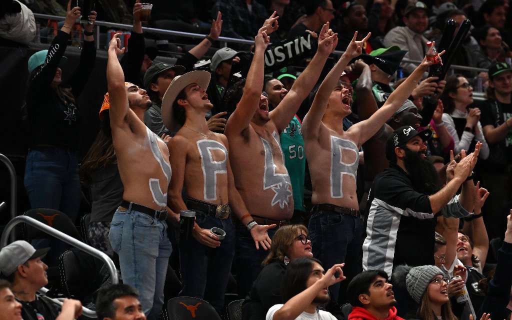 Spurs – Knicks: Samstag, 02:49 Uhr