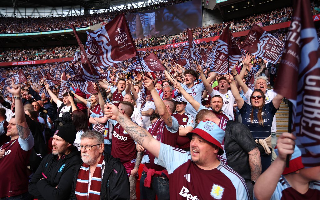 Aston Villa – Arsenal: Montag, 21:00 Uhr
